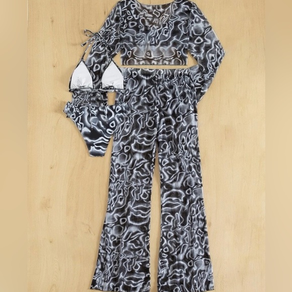 4 piece bathing suit/cover up set - Picture 2 of 3